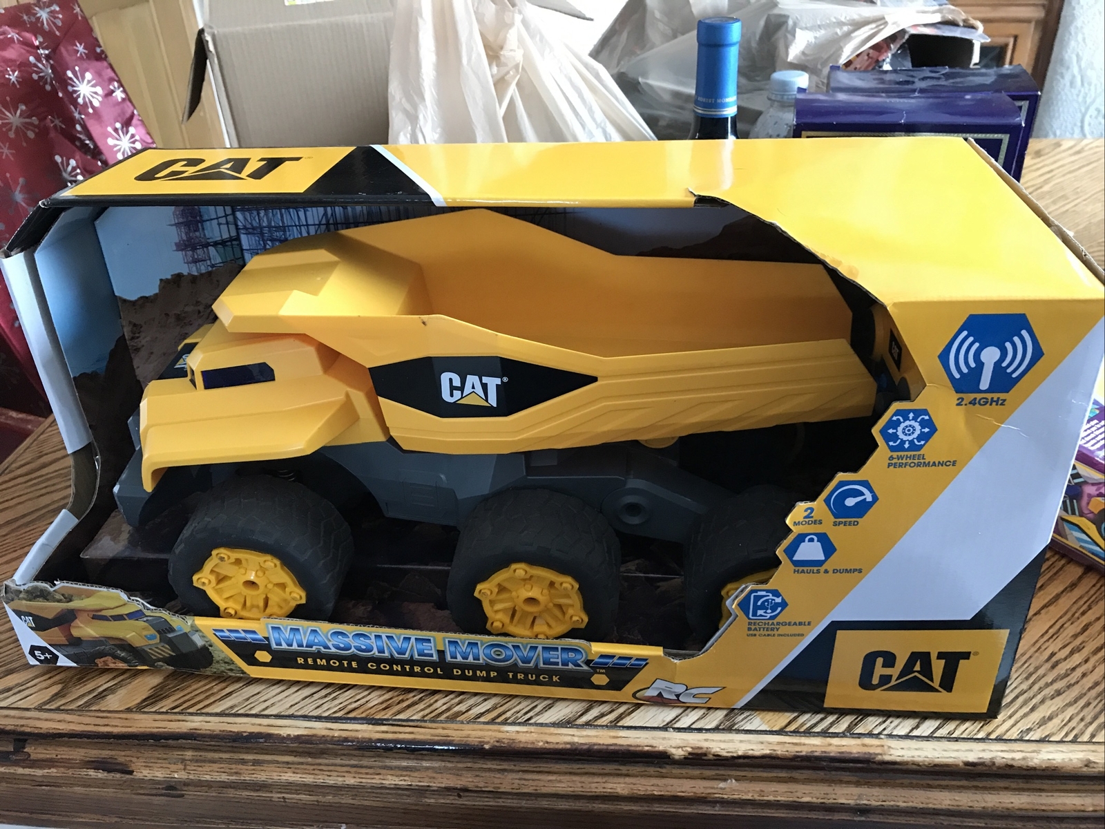 Cat Caterpillar Remote Control Dump truck Massive Mover Hottest RC Toy Gift