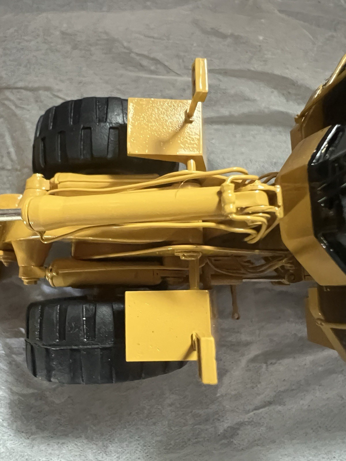 1/87th scale Classic Construction Models Brass Caterpillar 992G serial #138