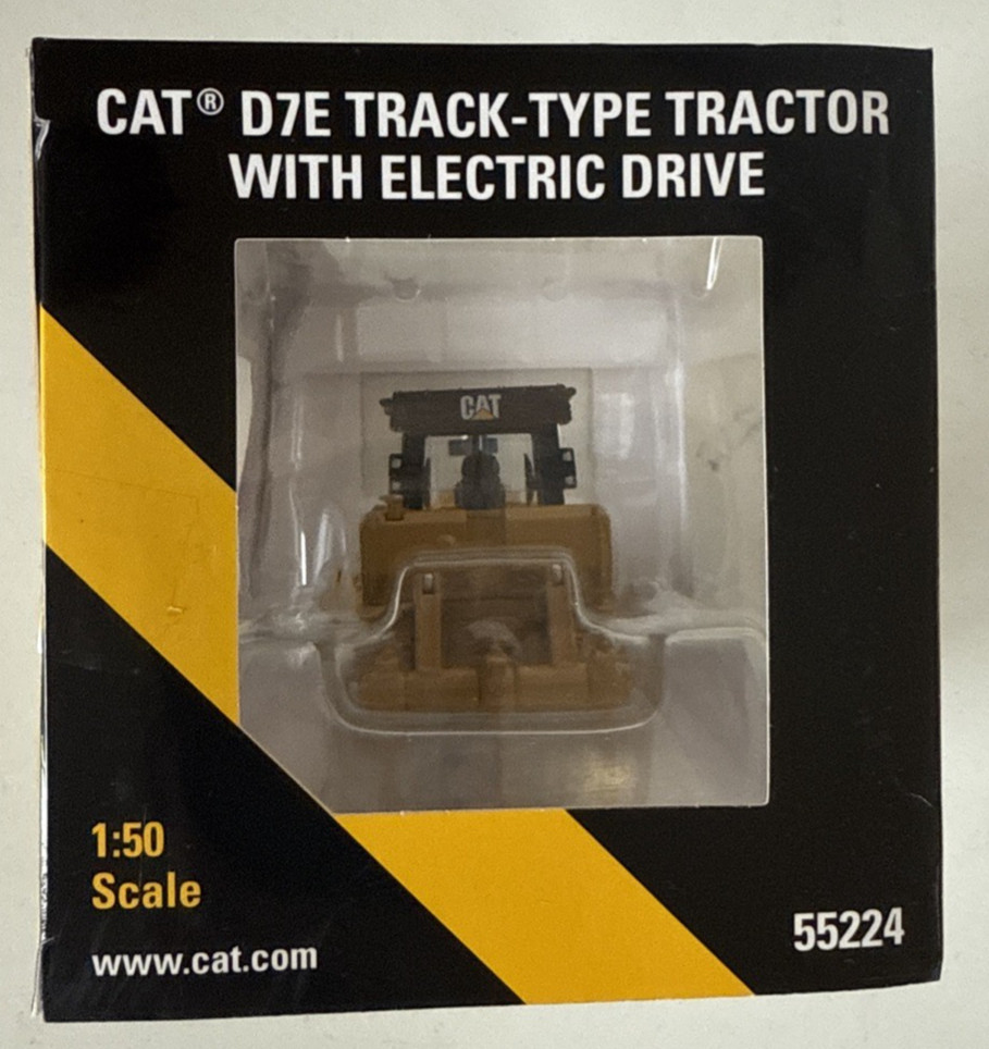 Norscot 55224 CAT D7E Track Type Tractor Electric Drive 1:50 Scale Die Cast