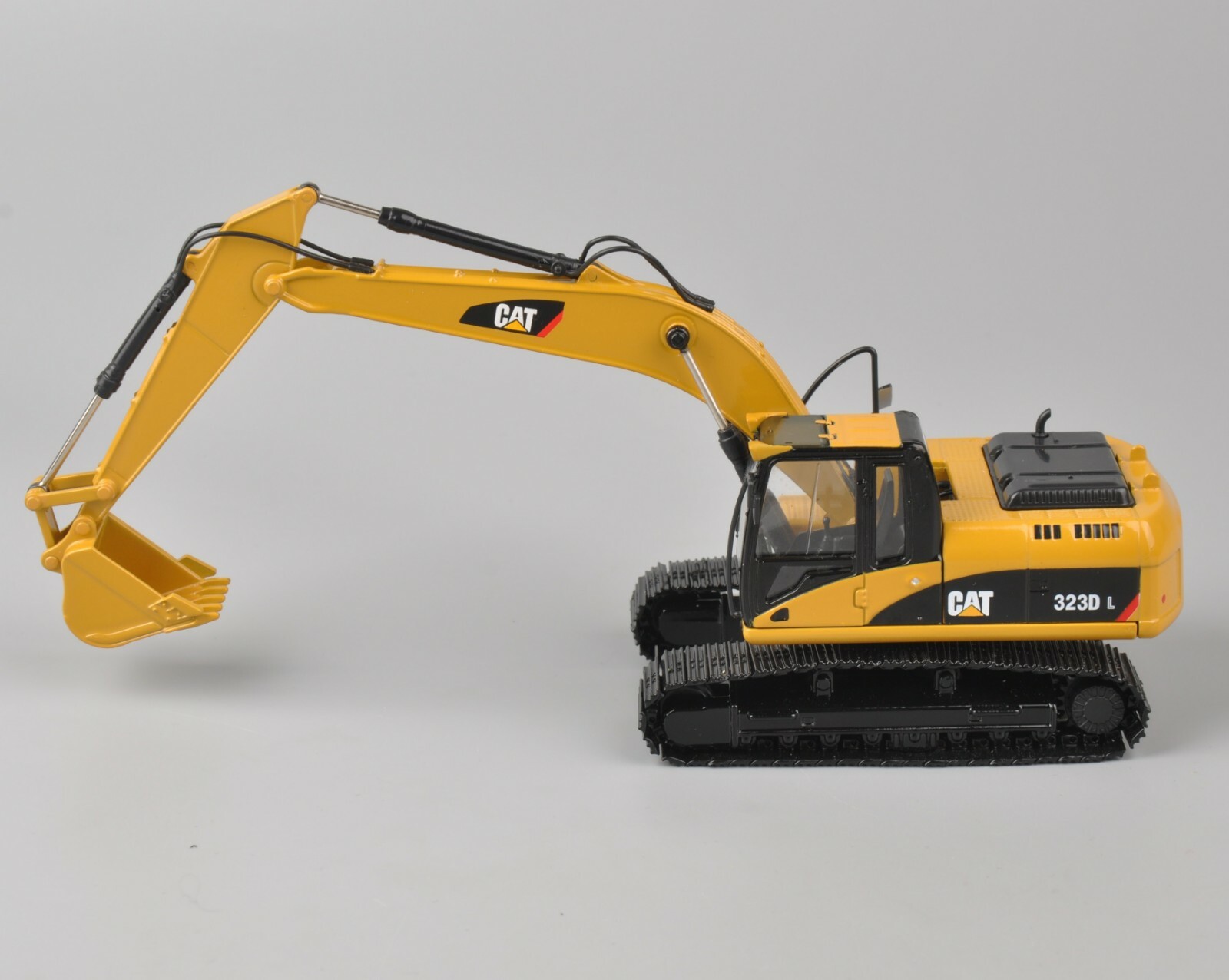 1/50 Diecast Excavator Model Norscot Cat 320D Alloy Engineering Truck 55215