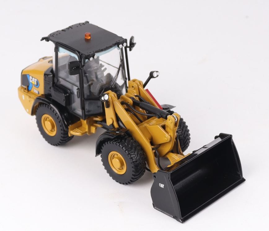 DIECAST MASTERS – CATERPILLAR 906 Electric Wheel Loader – 1/50 – DCM8…