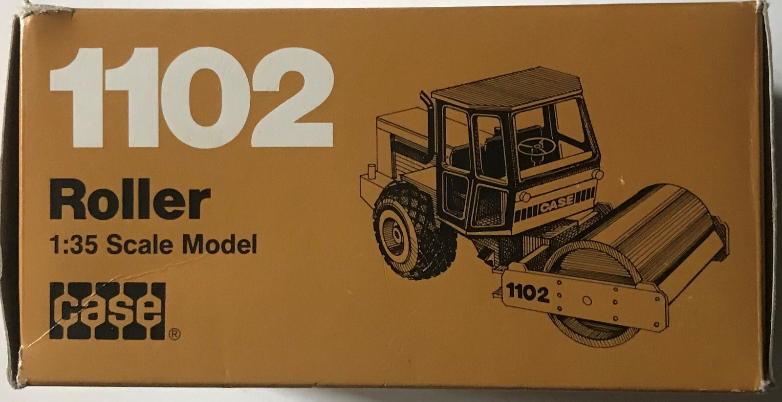 VINTAGE CASE 1102 ROLLER CONRAD 1/35 CATERPILLER JOHN DEERE HOLLAND IN OPEN BOX