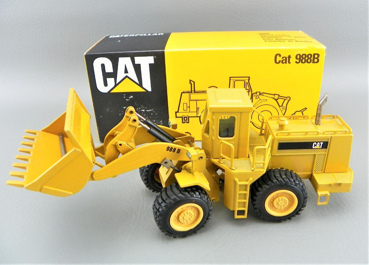 Vintage NZG Modelle #167 Diecast 1:50 CAT 988B Wheel Loader Tractor W. Germany
