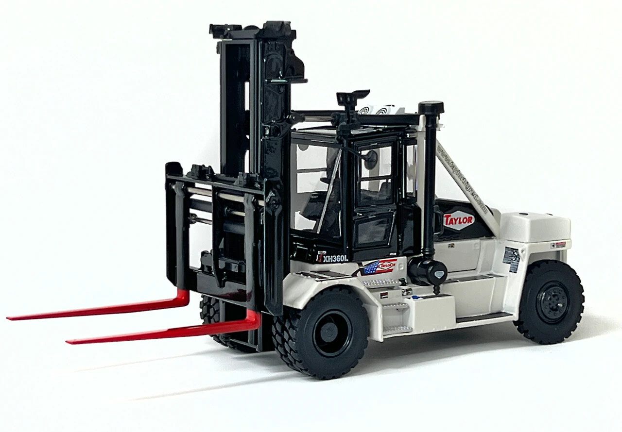 Weiss 033-311 Taylor XH-360L Forklift – White High Detail 1/50 O Scale NEW MIB