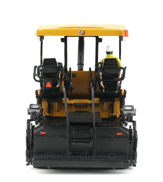 DIECAST MASTERS,Caterpillar AP655F finisher with operator, Modern Hex drive, …