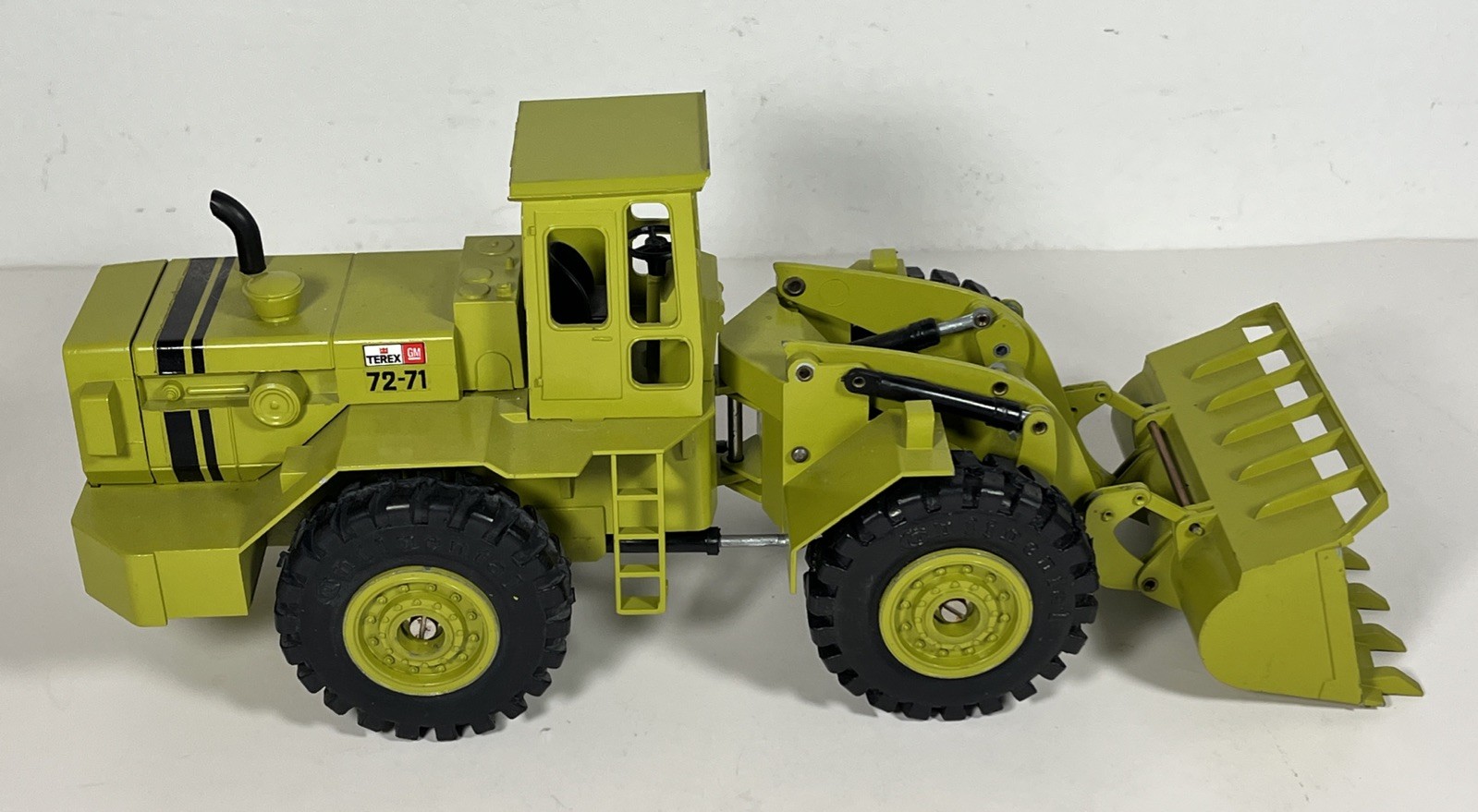 Gescha Terex GM Wheel Loader 72-71 Diecast 1:40 Scale Germany Damaged See Pics