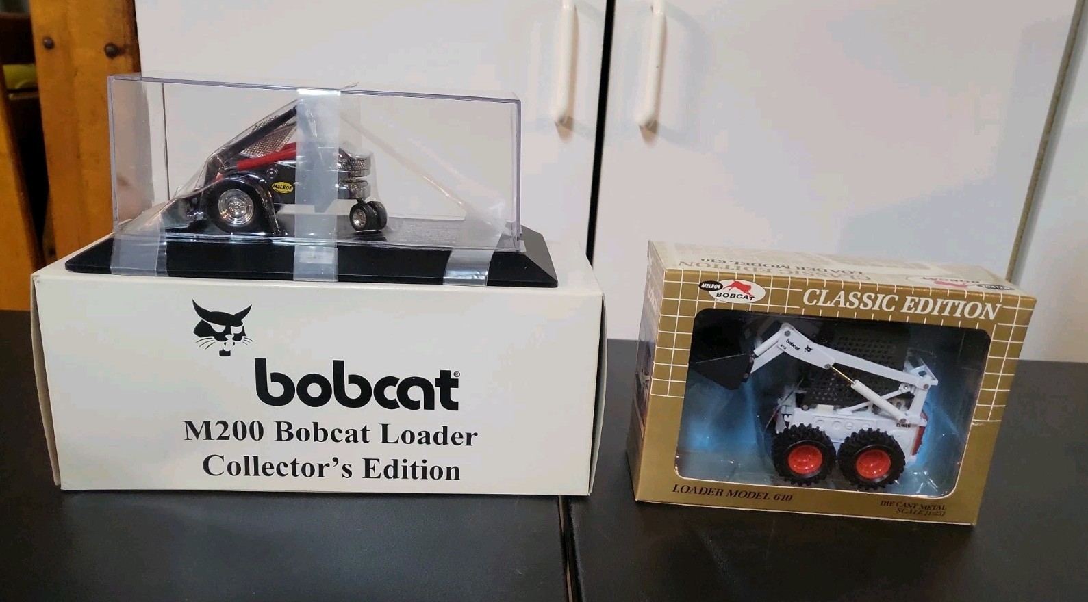 Melroe Bobcat Model 610 & M-200 1/25th Scale Diecast Loaders *MIP*