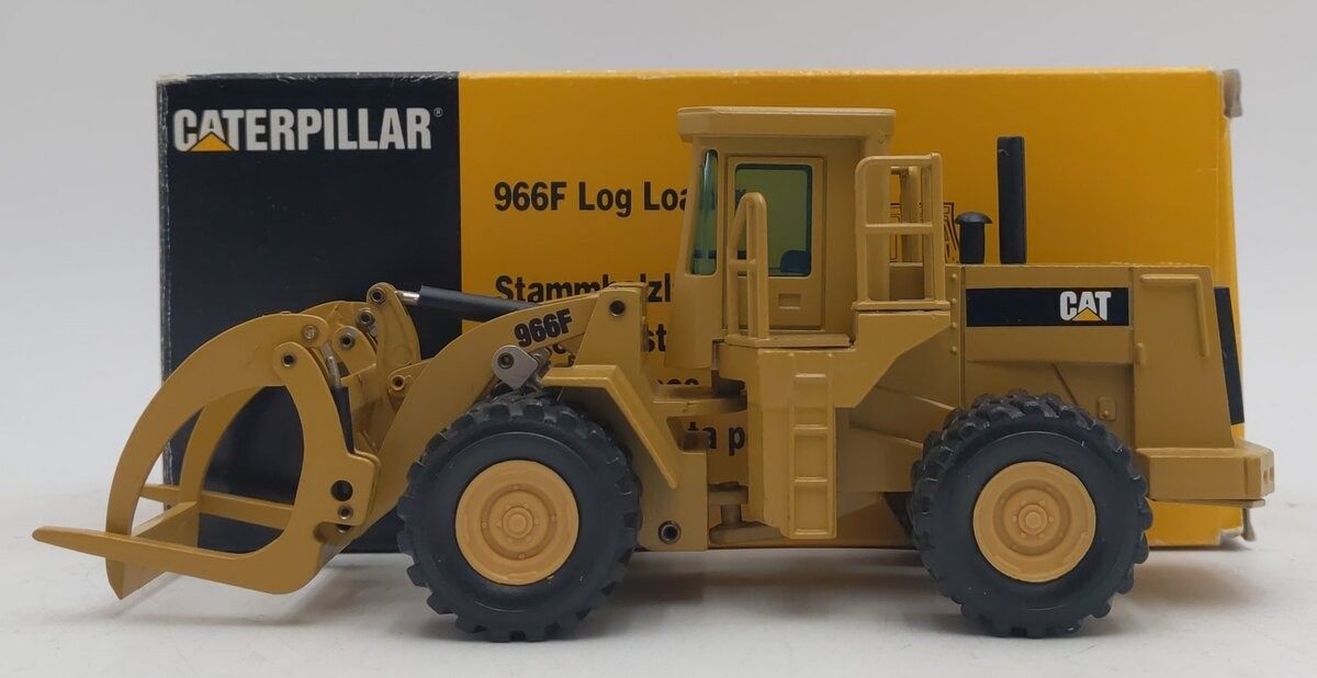 NZG 376 1:50 Caterpillar 966F Log Loader EX/Box