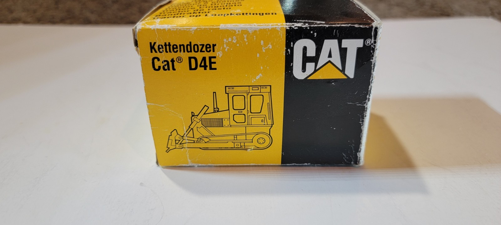 NGZ 1:50 Diecast Cat Caterpillar D4E Tracked Tractor Bulldozer Kettendozer #205