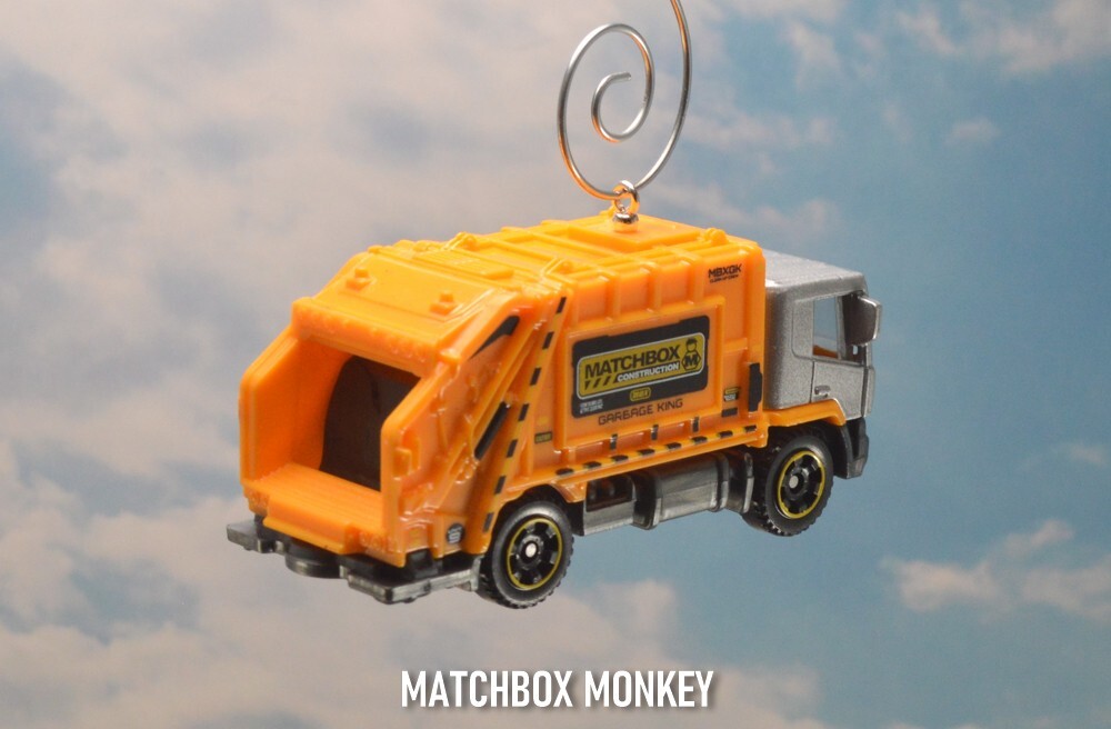 MBX Garbage Trash Refuse Truck Custom Christmas Ornament Waste Management Adorno