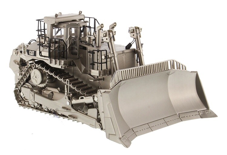 1:50 DM CAT D11T Track-Type Tractor Dozer Construction Machine Diecast Model