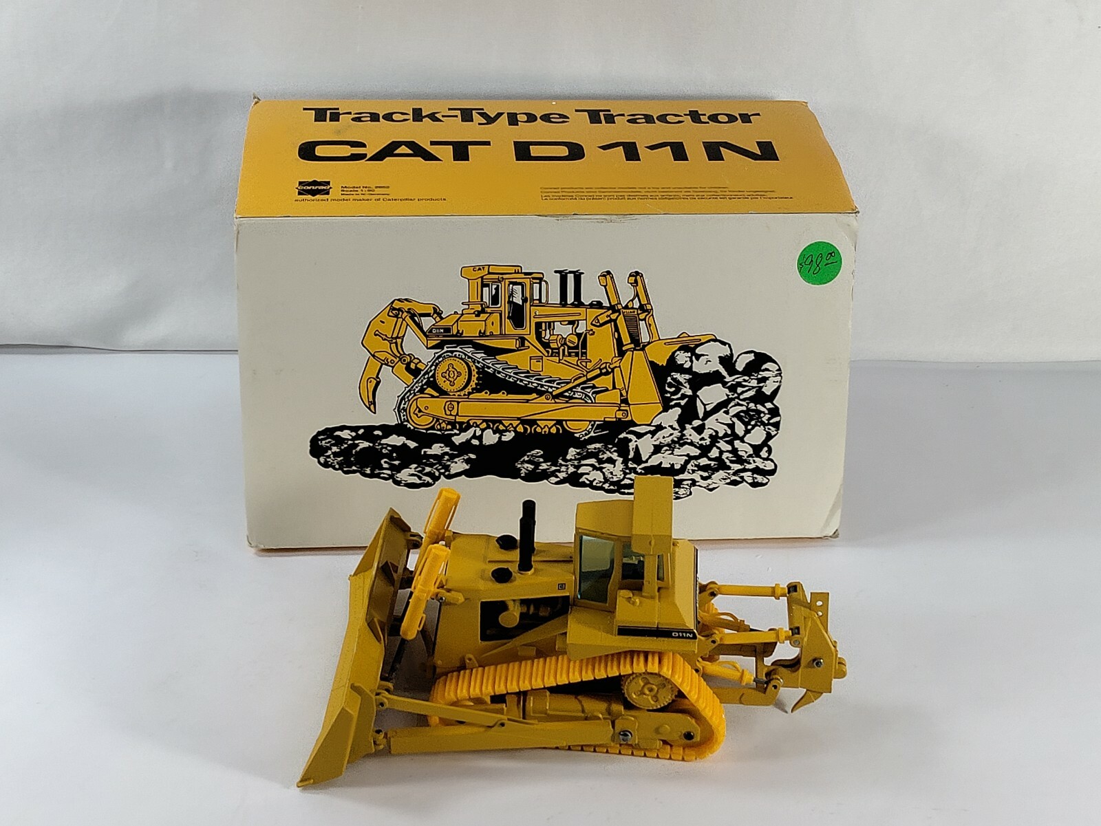CONRAD #2874 CAT 1:50 Scale D11N Track-Type Tractor Caterpillar Germany NIB