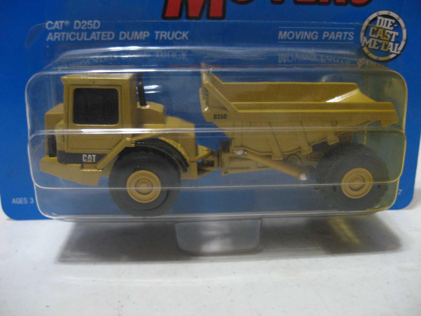 ERTL 2417 Mighty Movers CAT Caterpillar D25D Articulated Dump Truck Die Cast