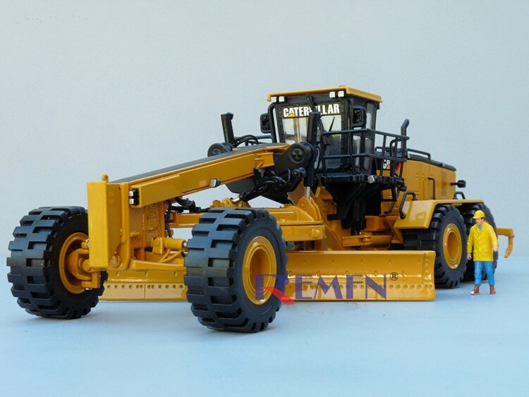 1:50 34CM DM 24M Motor Grader Construction Vehicles Machine Diecast Model