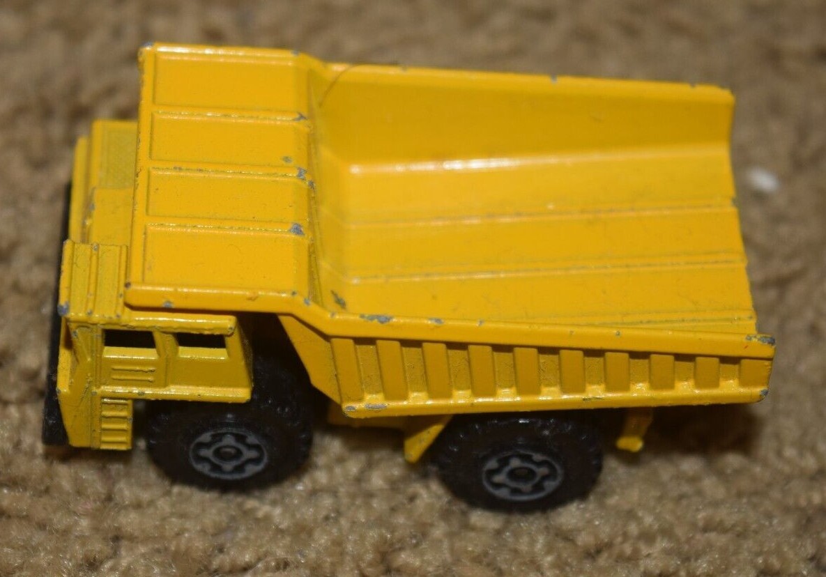 VTG, MATCHBOX “FAUN DUMP TRUCK No. 58,” Lesney England, (2.5″) Pre-Owned (c)1978