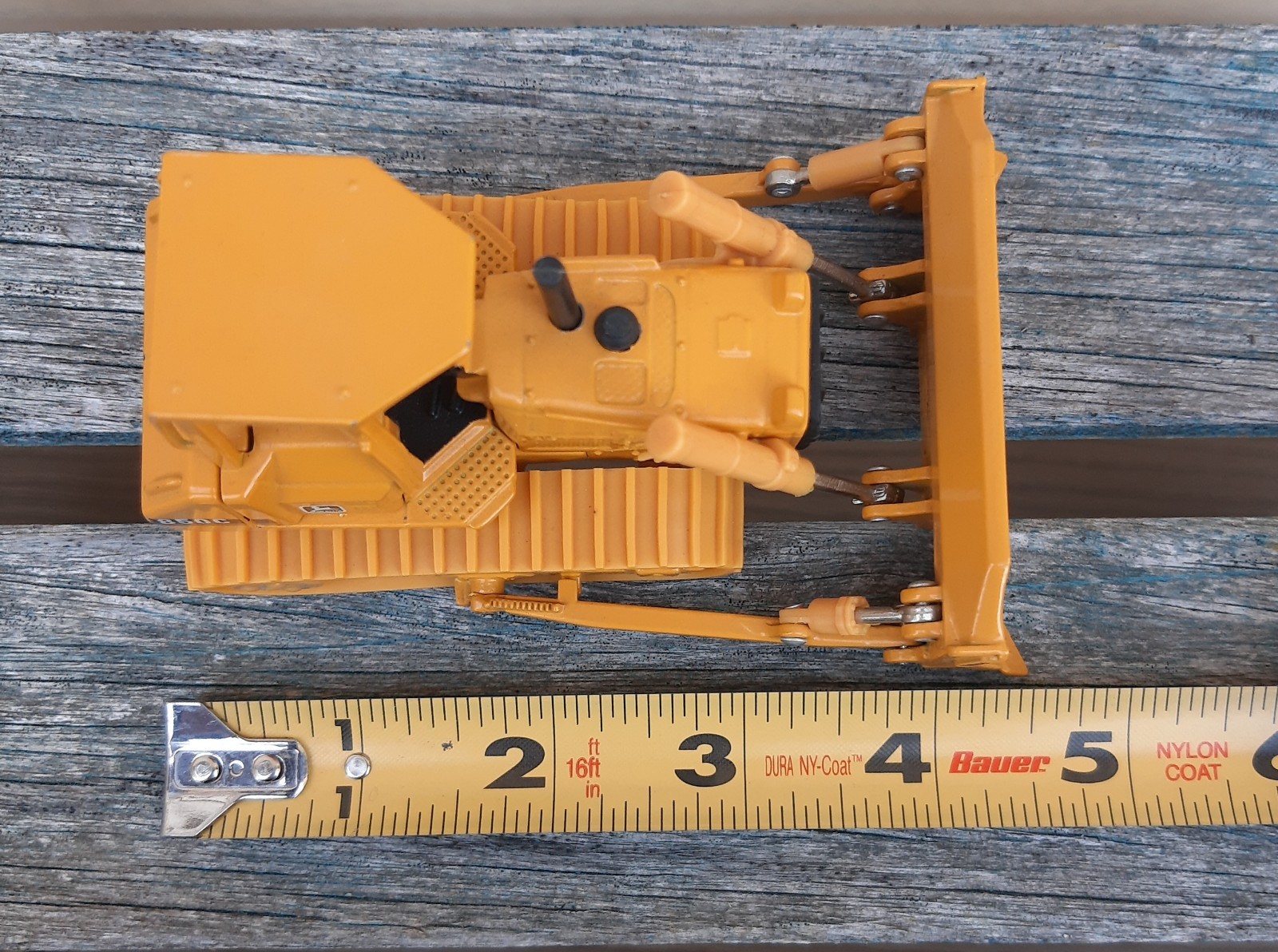 John Deere 850C Bull Dozer ERTL 1:50 Scale Diecast Model Crawler JD Die Cast