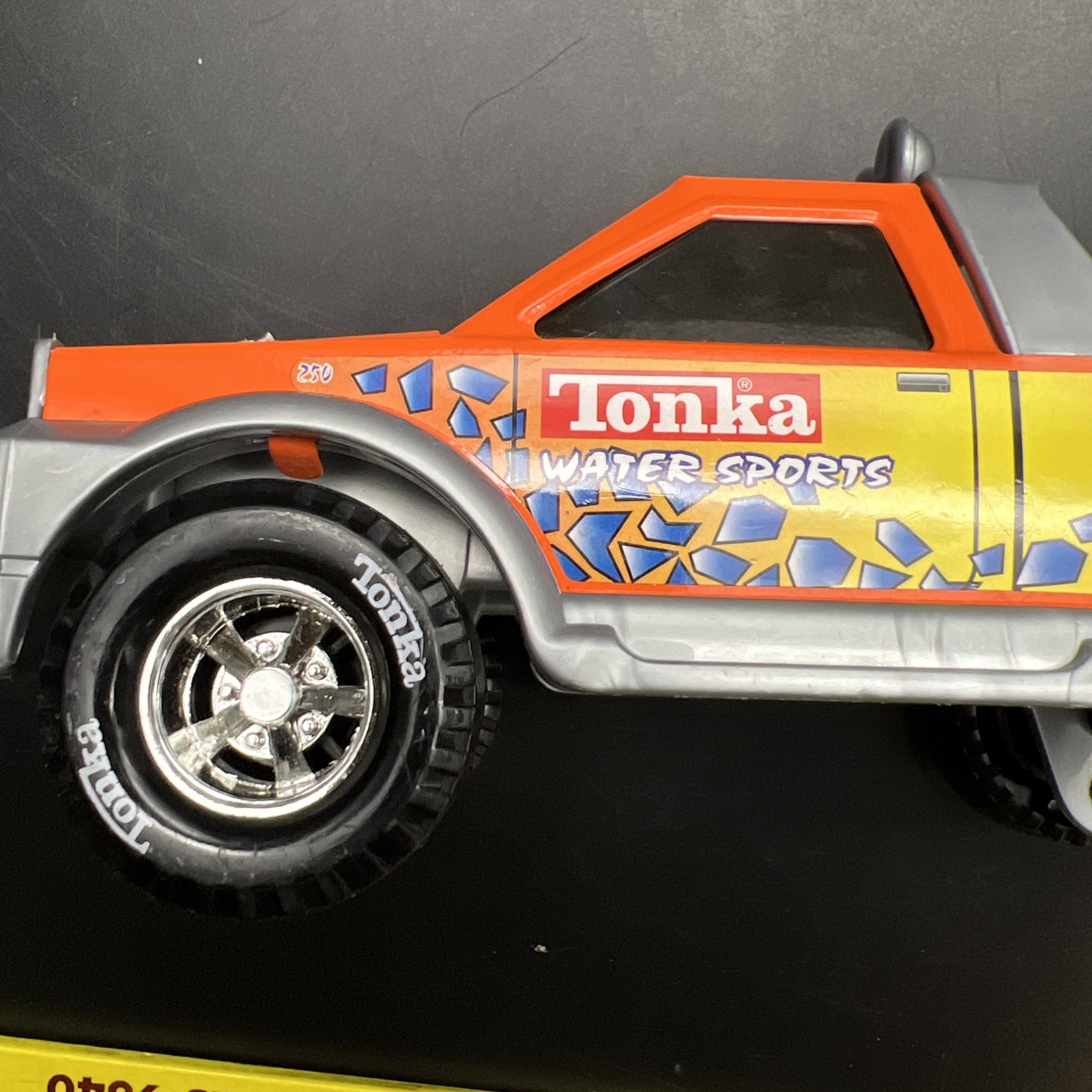 Vintage Tonka Hasbro Water Sports Truck 250 #50250 – vintage 2002