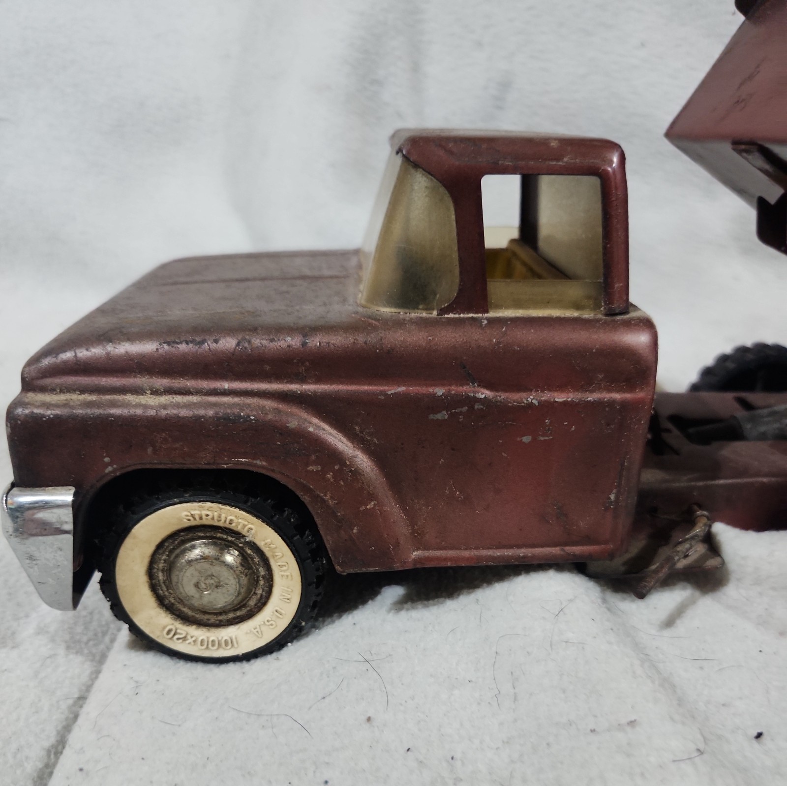 Structo Hydraulic Dumper Vintage 1960s dump truck – works